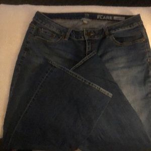 New York & Co Flare Jeans 14 Low Rise, Curvy